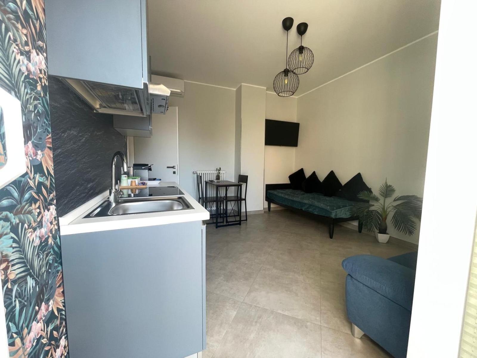 Domiziana Apartment