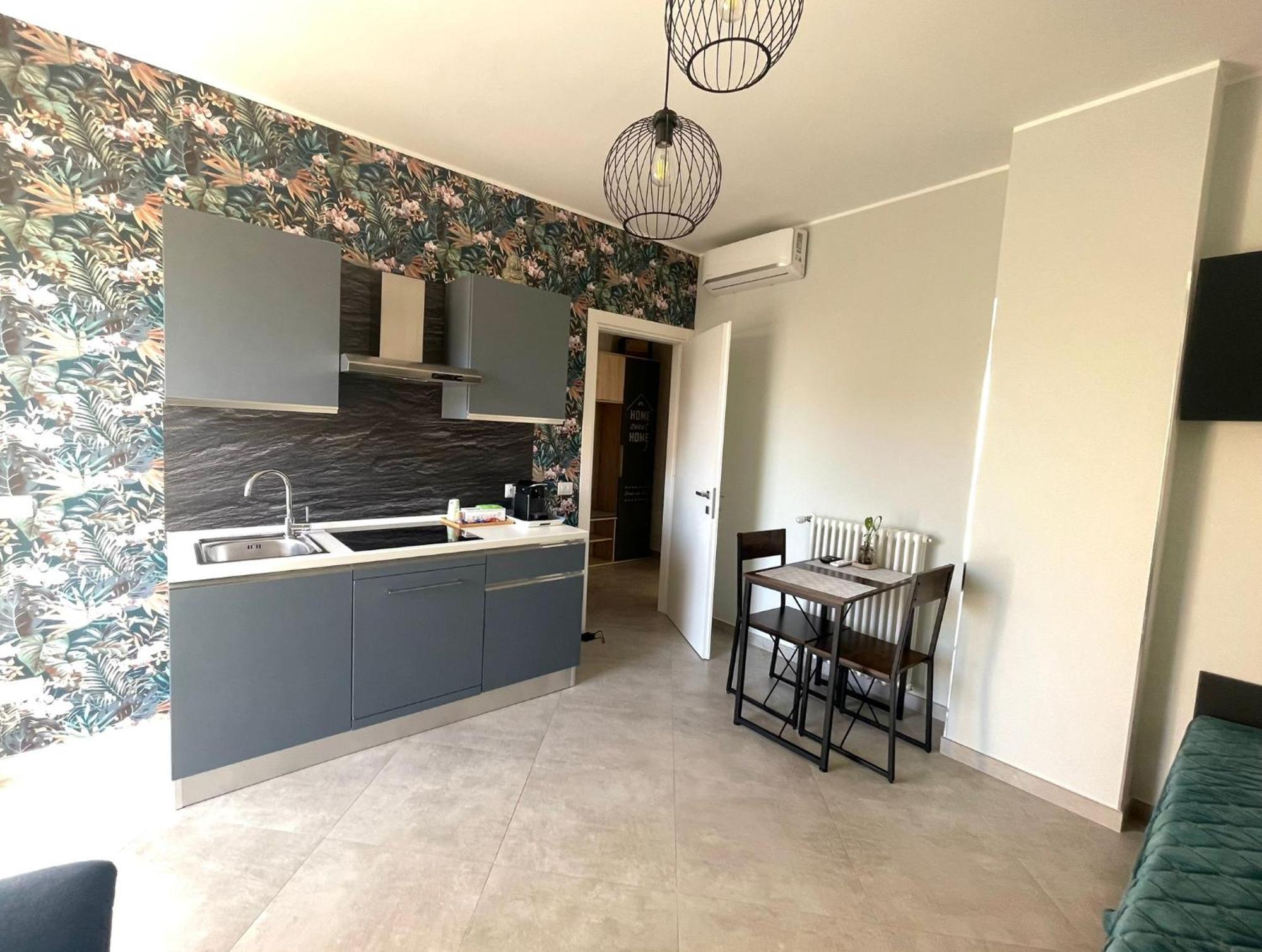 Apartment Domiziana *